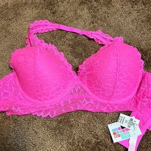NTW VS PINK HOT PINK HALTER BRA SIZE LARGE